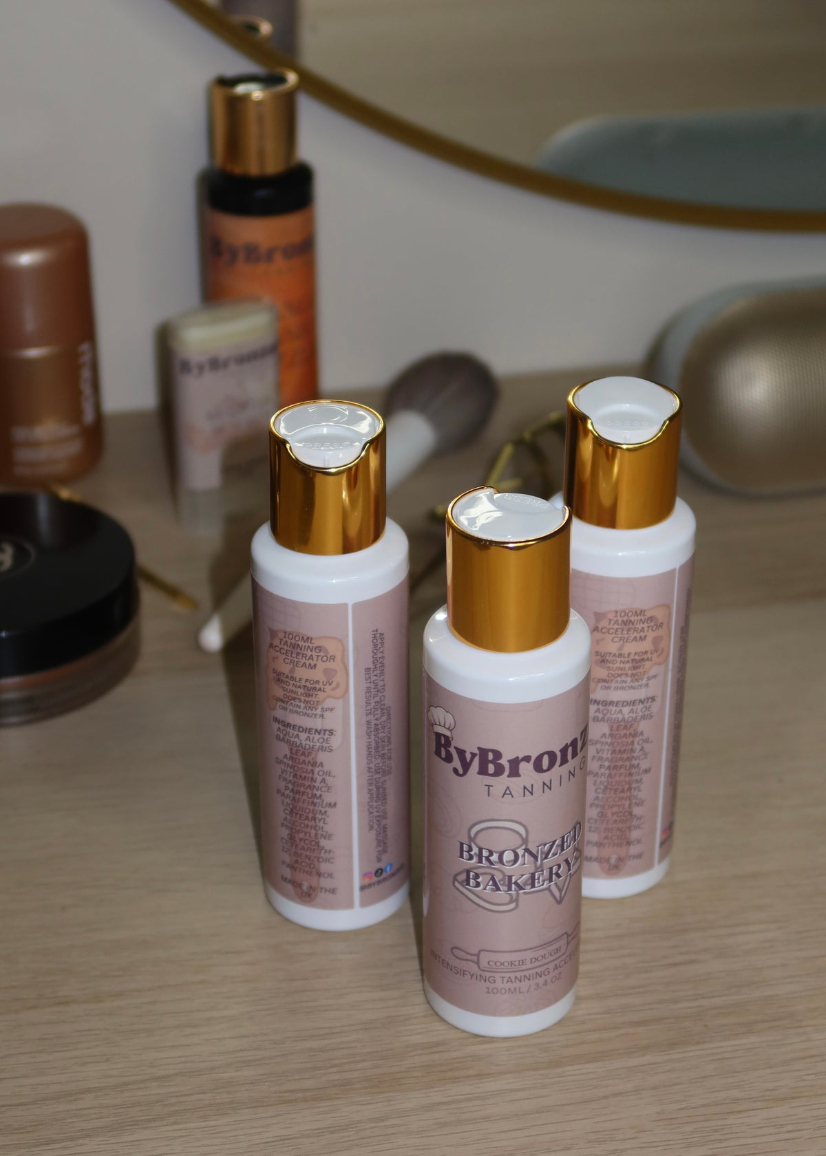 Bronzed Bakery - intensifying tanning accelerator